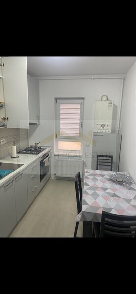 Panorama City, apartament 2 camere de inchiriat, mobilat complet, parcare.
