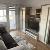 Panorama City, apartament 2 camere de inchiriat, mobilat complet, parcare